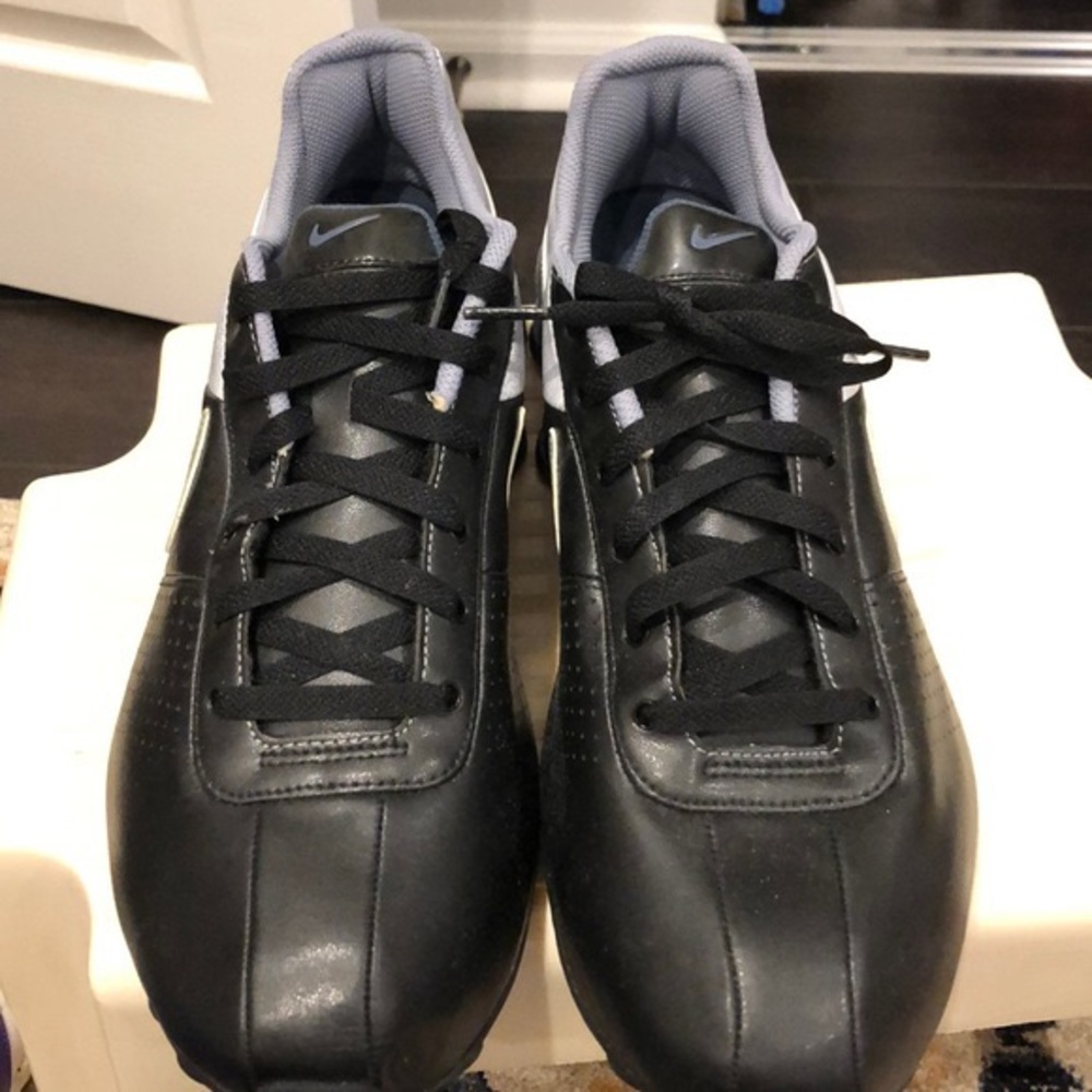 NIke Shox Deliver Sz 10.5
